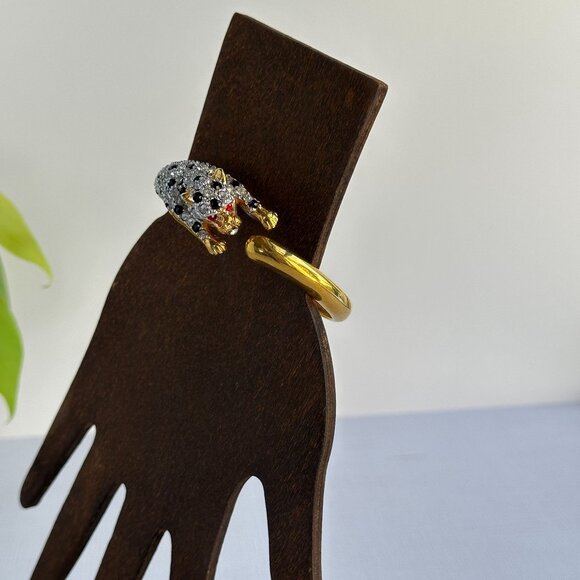 Vintage Leopard Head Bracelet, Hinged Gold Tone Bangle, Figural Cat Jewelry, Red - Picture 8 of 12